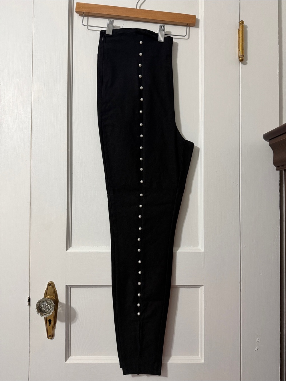 SHEIN Black High-Waist Leggings with Pearl Button Trim